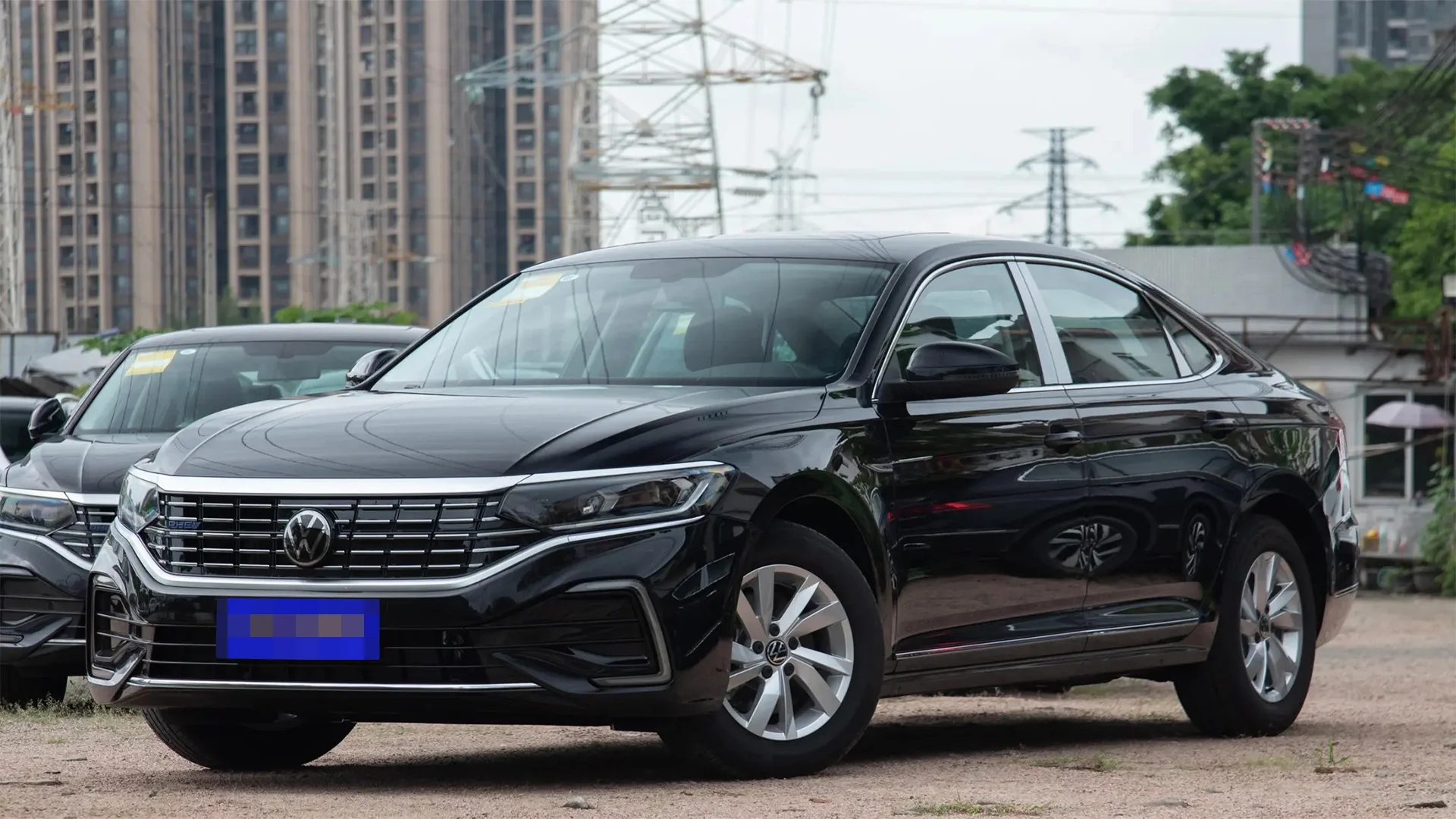 Private driver car in Zhangjiajie with mountain scenery near Zhangjiajie National Forest Park